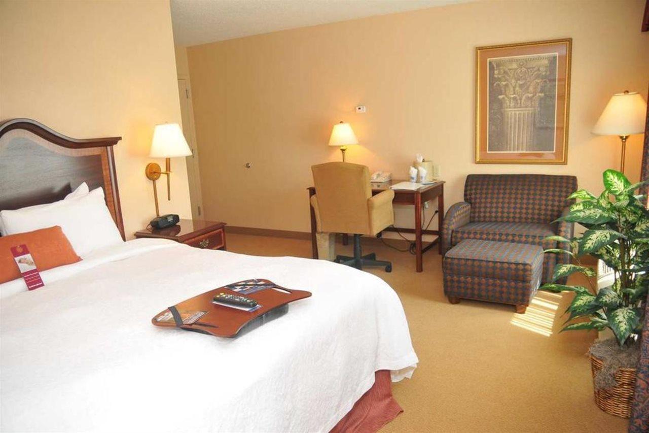 Hampton Inn Princeton Exterior foto